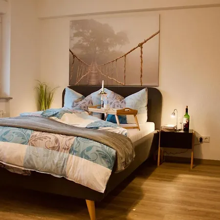 Herzog Wolfgang Studios- Zentral, Modern, Freundlich Apartment *