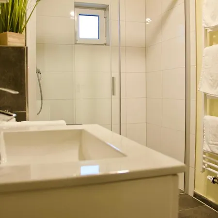 Herzog Wolfgang Studios- Zentral, Modern, Freundlich Zweibrücken