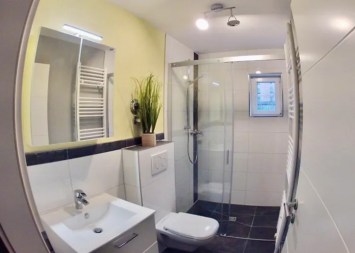 Herzog Wolfgang Studios- Zentral, Modern, Freundlich Apartament Zweibrücken